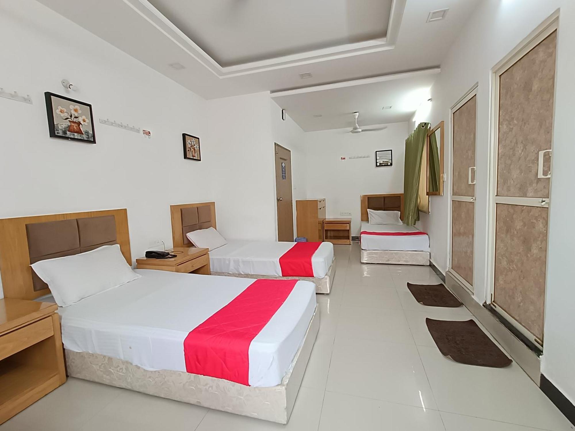 Stay Guru Usha Residency Bhuj Exteriér fotografie