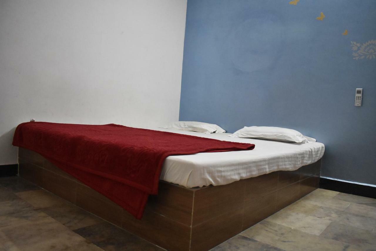 Stay Guru Usha Residency Bhuj Exteriér fotografie